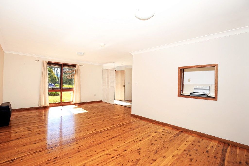 9 Penrose Drive, Bomaderry, NSW 2541
