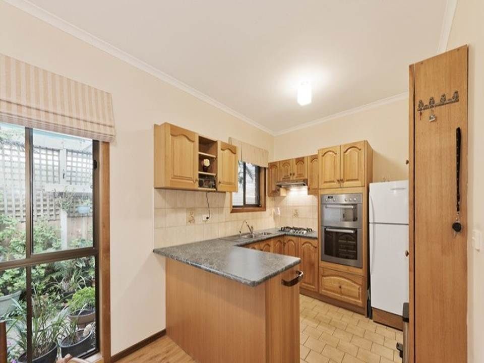 2/37 Greenhills Road, Bundoora, VIC 3083