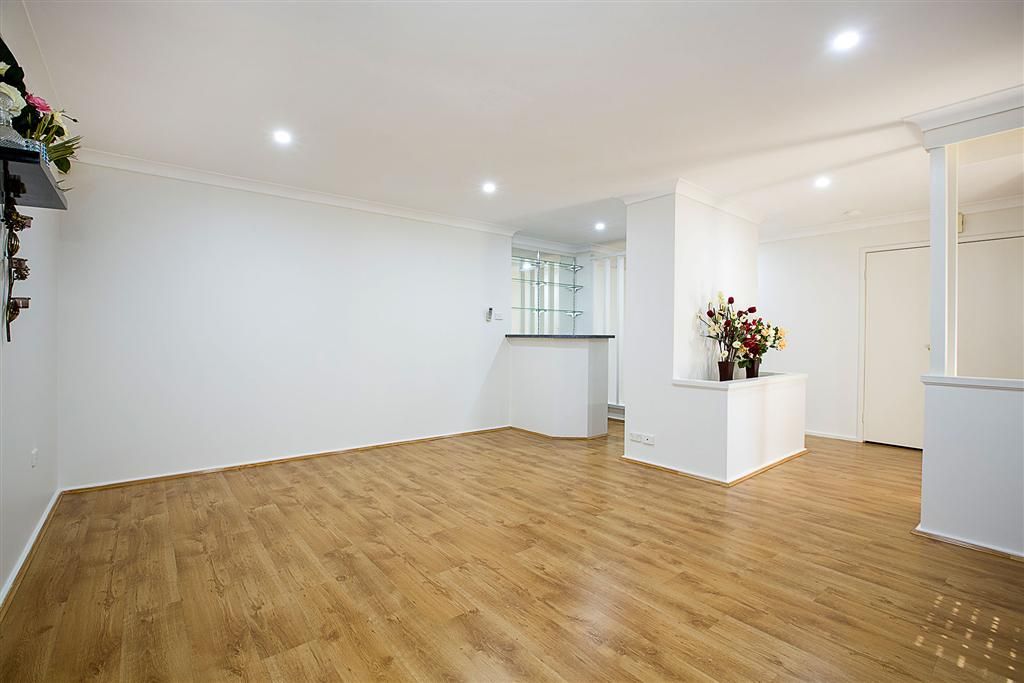 38 The Lakes Drive, Glenmore Park, NSW 2745
