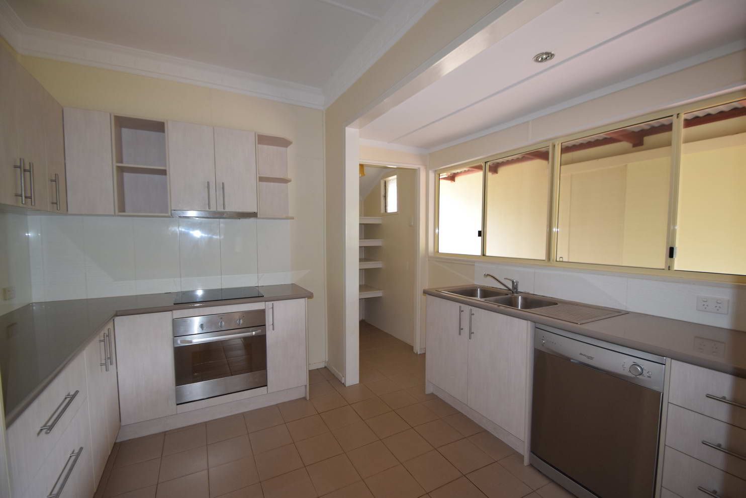 2 Rashford Street, Esk, QLD 4312