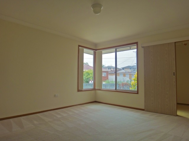 37 Hinkler Street, SMITHFIELD, NSW 2164