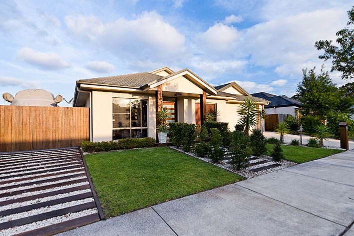 8 Peppermint Crescent, SIPPY DOWNS QLD 4556