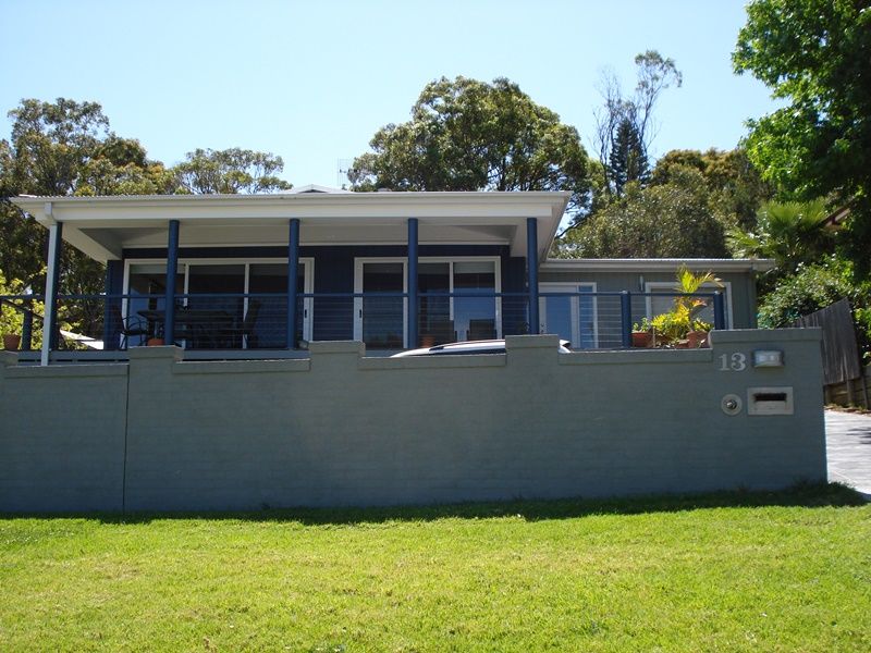 13 Sealand Road, FISHING POINT, NSW 2283
