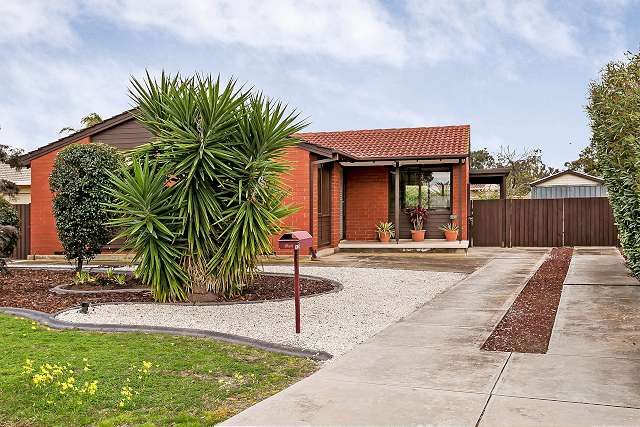 40 Tucker Crescent, North Haven SA 5018