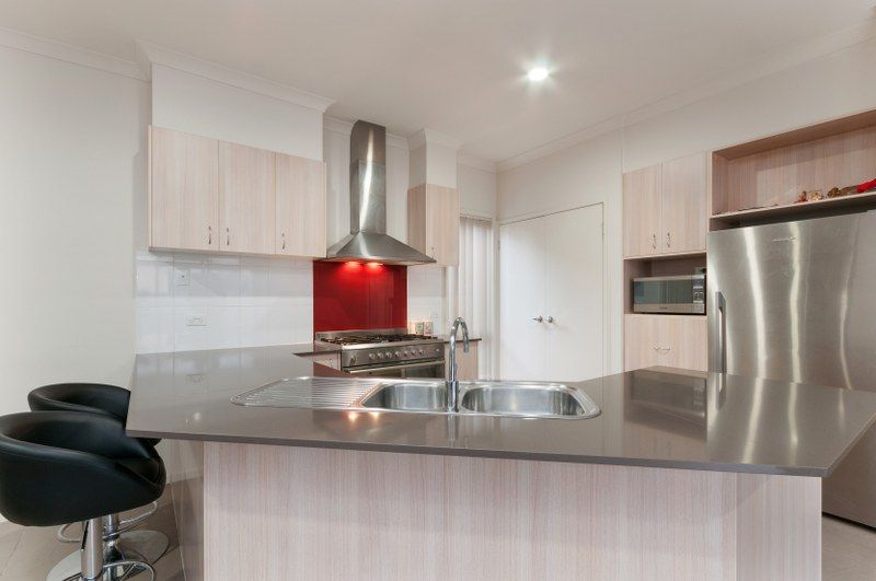 6 Corringa Way, CRAIGIEBURN, VIC 3064