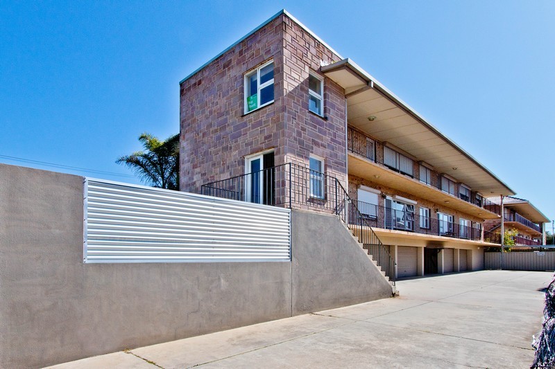 2/20 Rockingham Street, West Beach, SA 5024