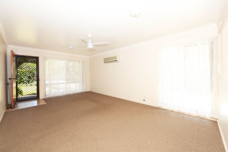 4 Farrelly Place, Bomaderry, NSW 2541