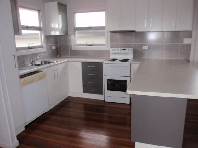 24 Glengallan Road, Emerald, QLD 4720