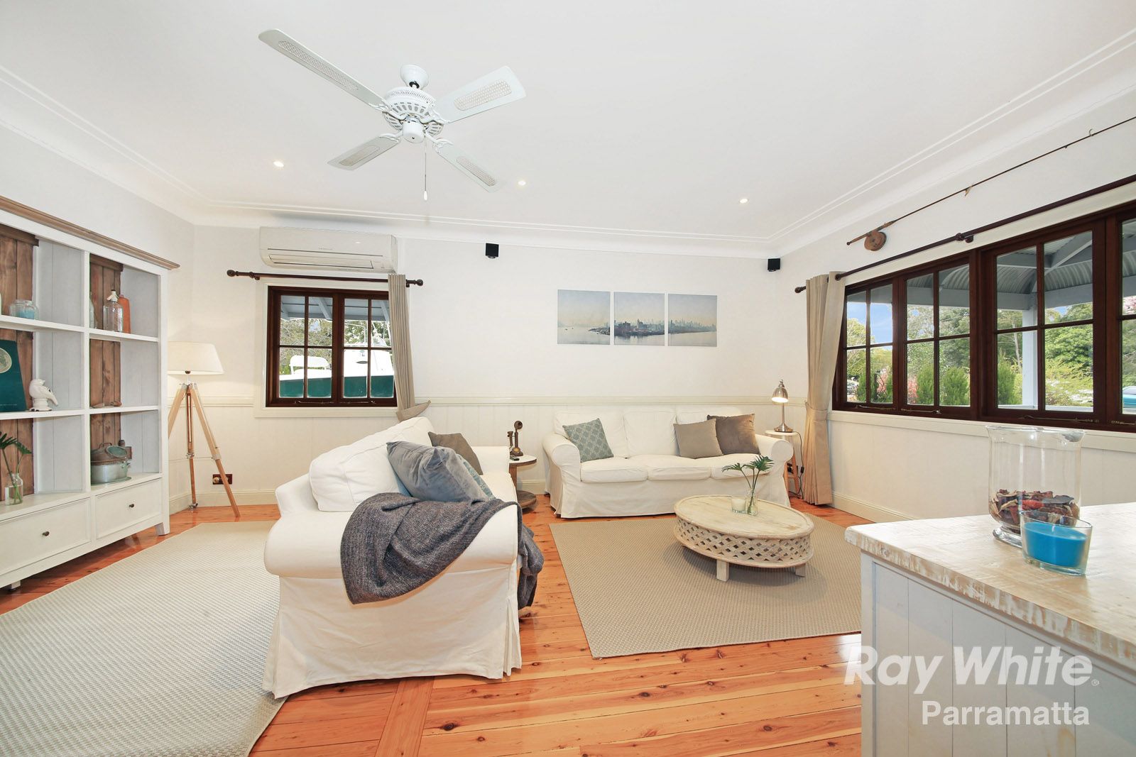 16 Whitehaven Road, Northmead, NSW 2152