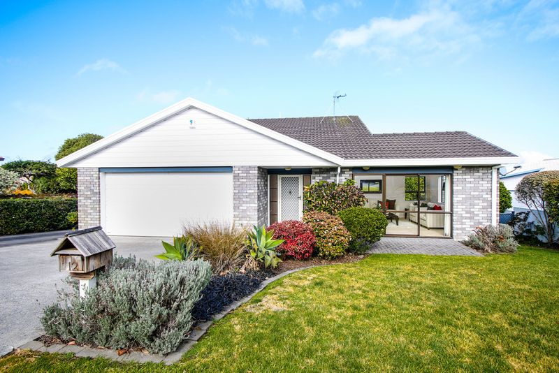 Golf Anyone? - Golflands