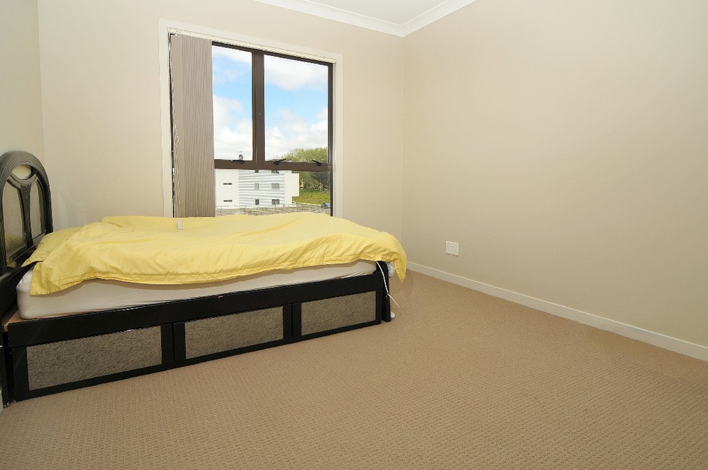 5/132 Stancombe Road, Flat Bush, Manukau City