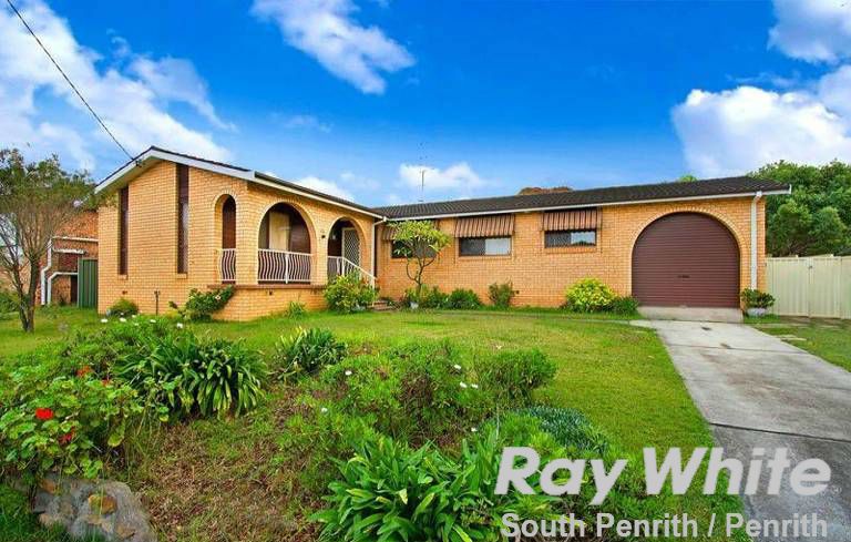 19 Main Street, Killarney Vale NSW 2261