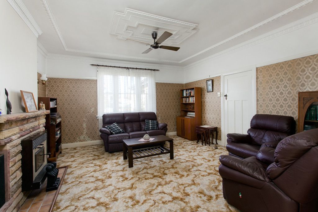 34 Rosemont Street, West Wollongong, NSW 2500