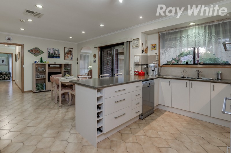 15 Ilias Court, Bundoora, VIC 3083