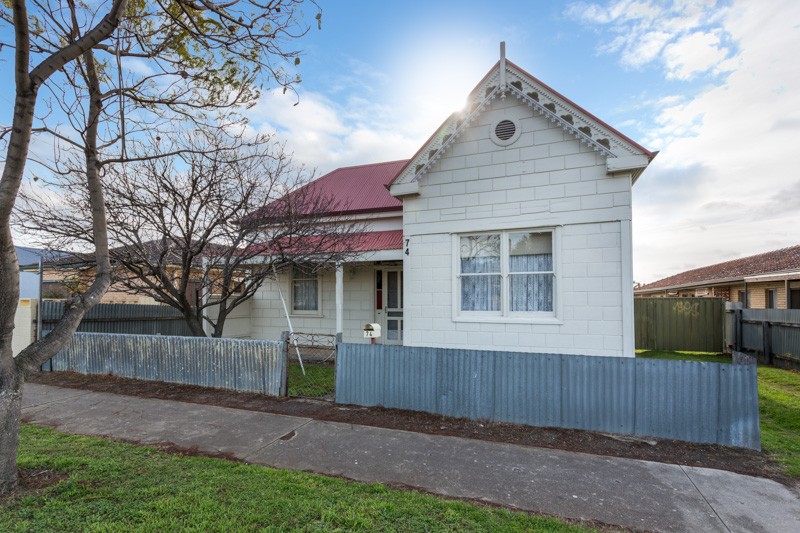 74 Spring Street, Queenstown, SA 5014