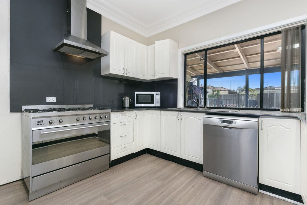 13 Gemoore Street, Smithfield, NSW 2164