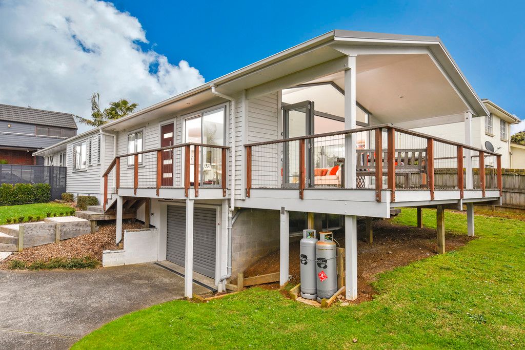 3/8 Cecil Road, Milford, North Shore City