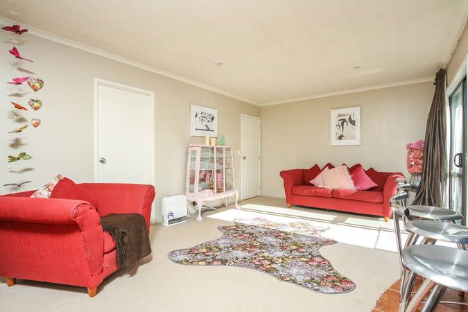 13 Denim Place, Albany, North Shore City