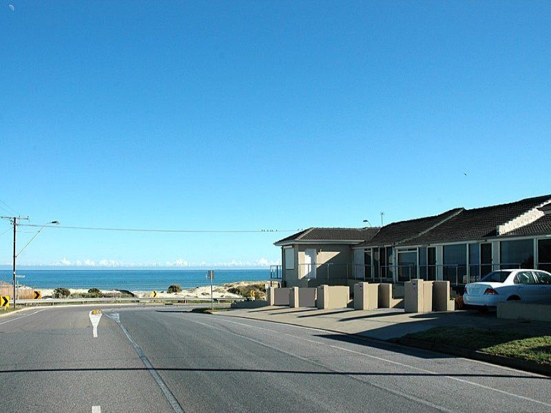 1/1 Esplanade, Semaphore South SA 5019