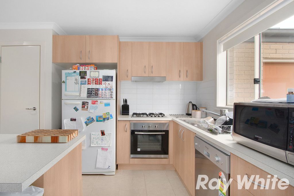 3 Albany Crescent, Pakenham, VIC 3810