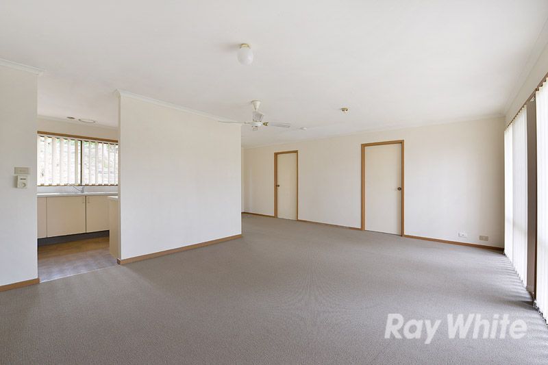 4 Oakland Avenue, Upwey, VIC 3158
