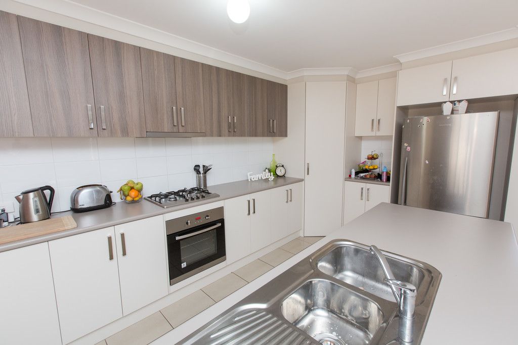 30 Oasis Boulevard, Mildura, VIC 3500