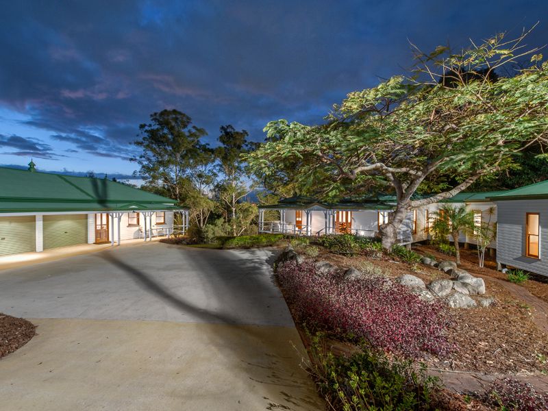 2097 Roghan Road, Bridgeman Downs, QLD 4035