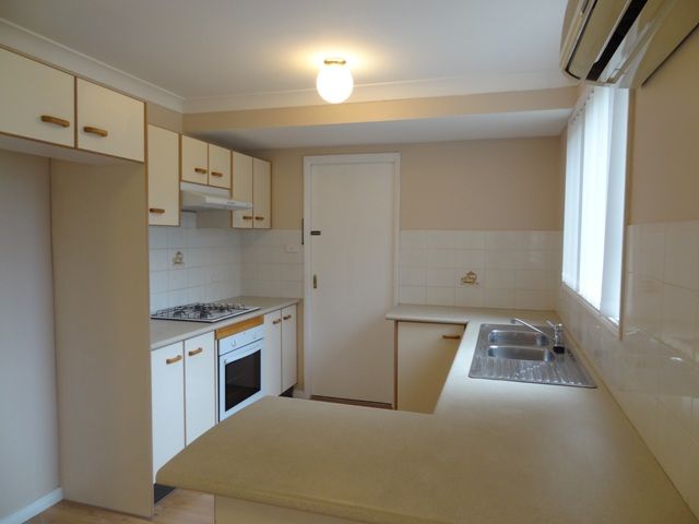 2/34 Luttrell Street, Glenmore Park, NSW 2745