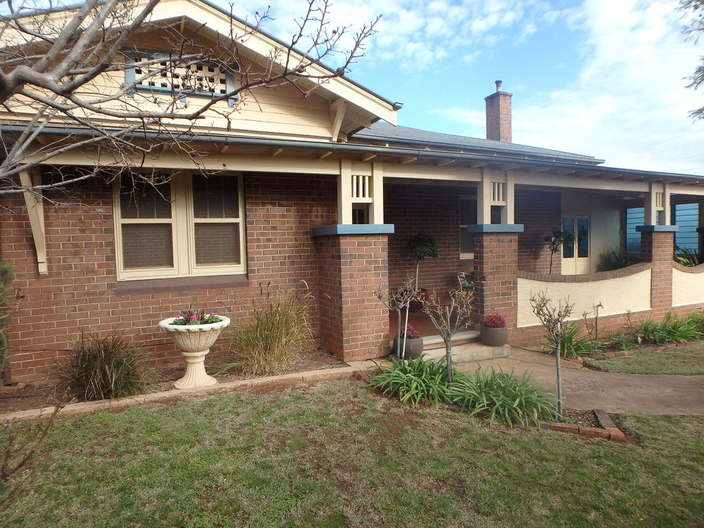 140 Loftus Street, Temora NSW 2666