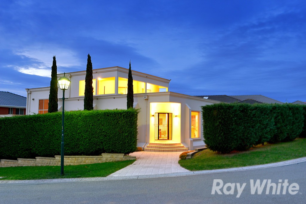 21 Perri Raso Rise, Rowville, VIC 3178