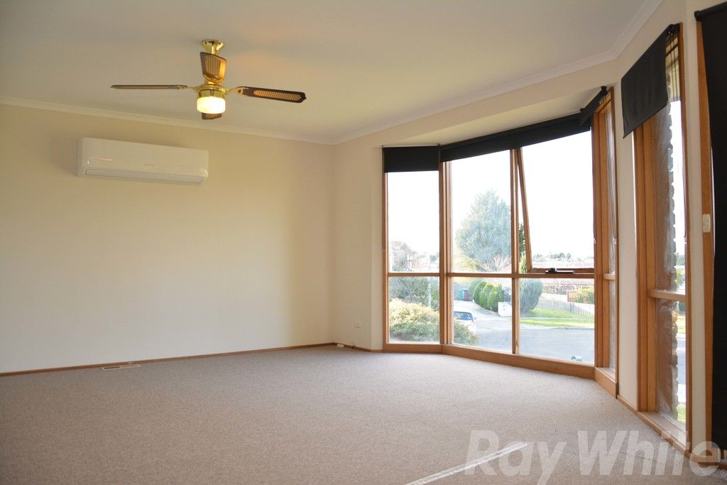 6 Elder Close, Hallam, VIC 3803