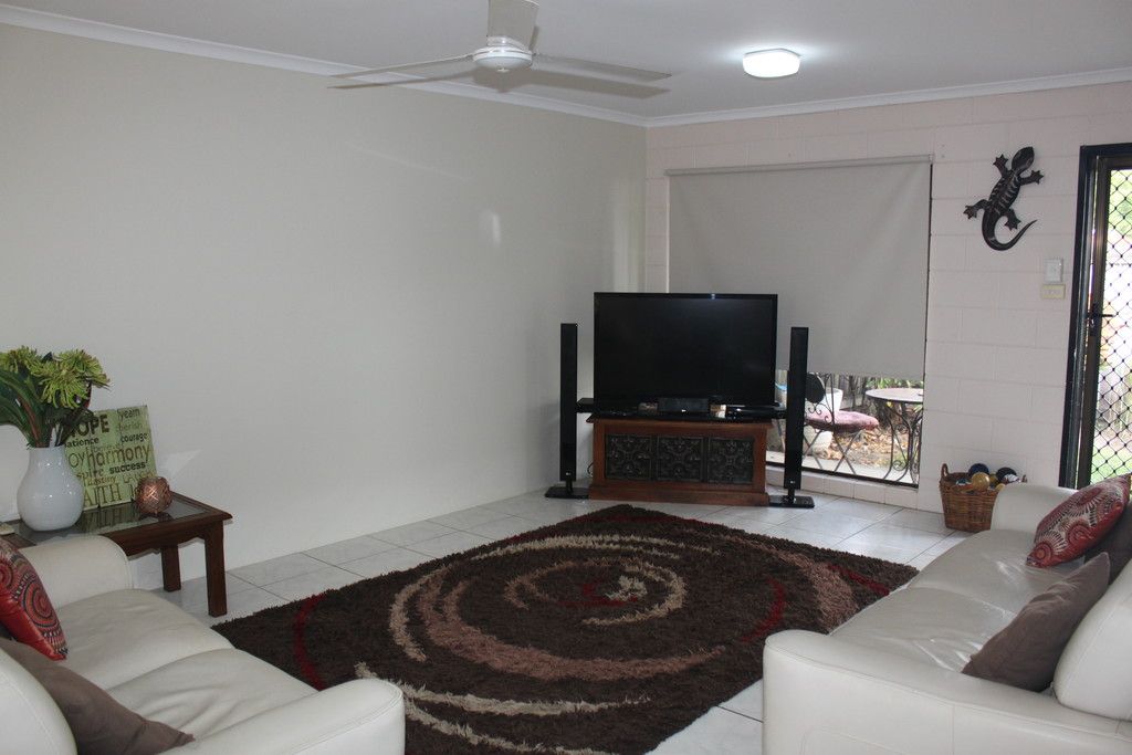 100 Trinity Beach Road, Trinity Beach QLD 4879