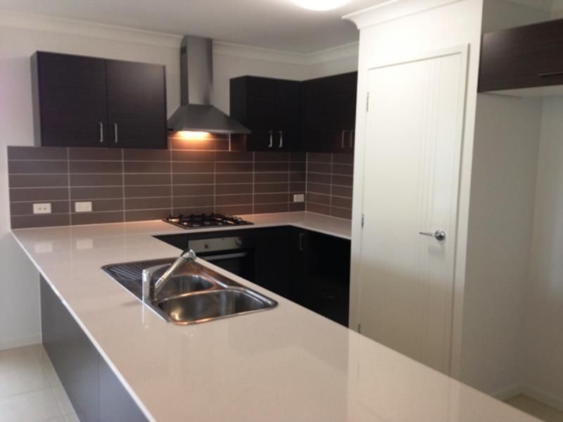 11 Sunstone Court, Logan Reserve, QLD 4133