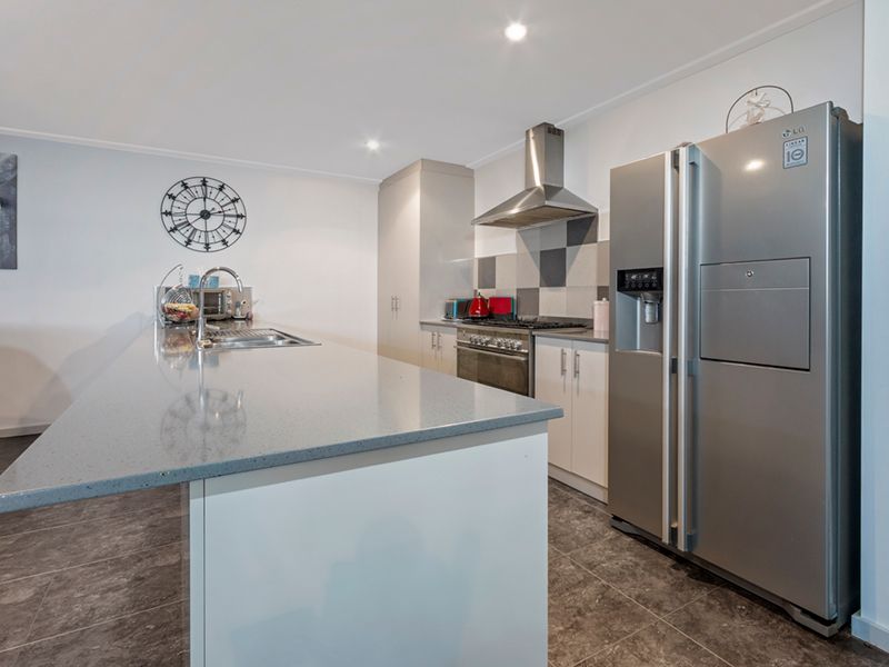 19 Andrew Lane, Waggrakine, WA 6530