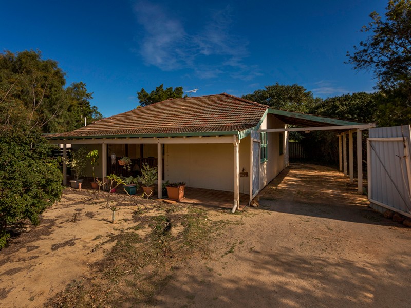 467 Chapman Road, Bluff Point, WA 6530