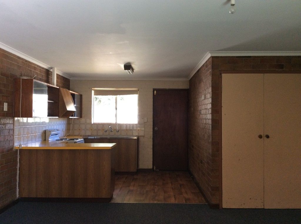 28B BROADFIELD Close, Utakarra, WA 6530