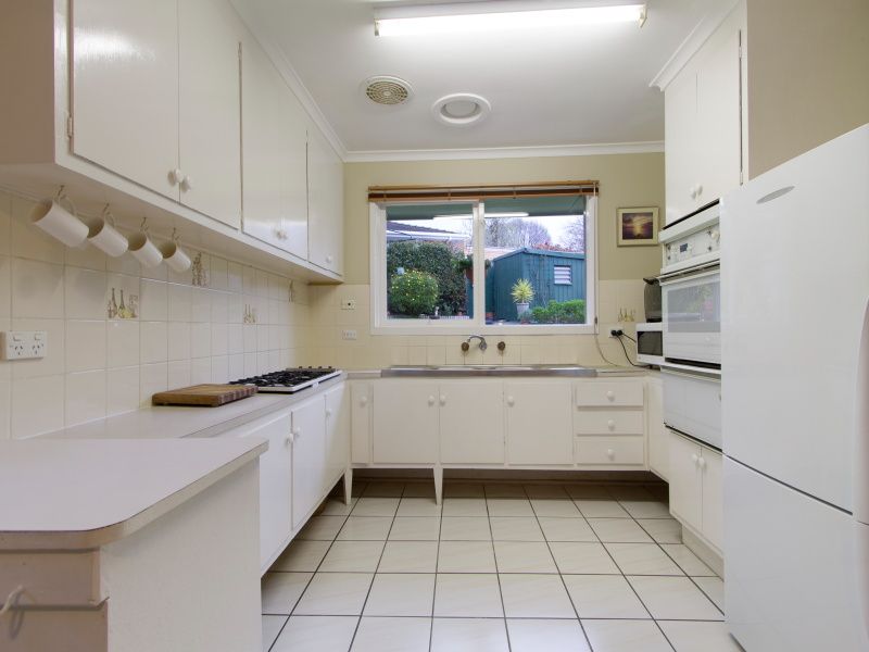 14 Benanee Drive, Frankston, VIC 3199