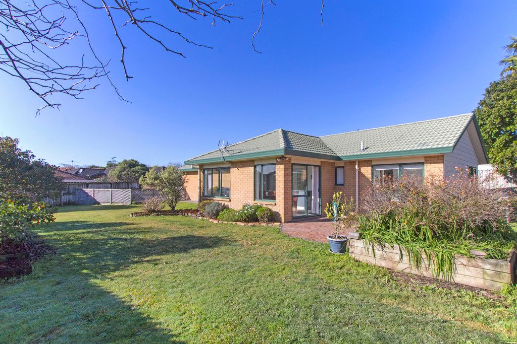22 Elderberry Road, Burswood, Manukau City