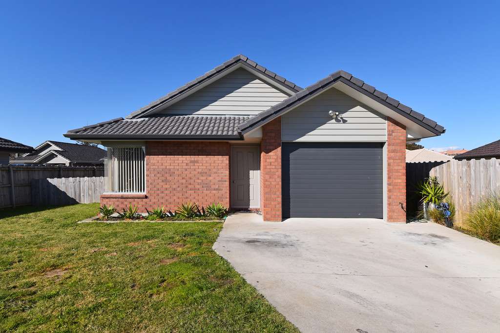 15C Moffit Place photo 1
