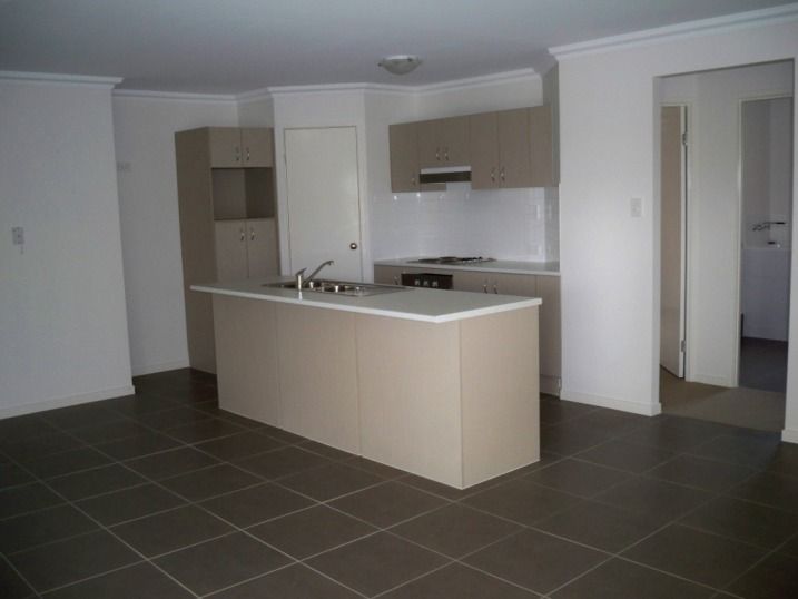 82 Westminister Crescent, Raceview, QLD 4305