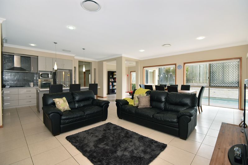 16 Kingfisher Street, Rangeville, QLD 4350