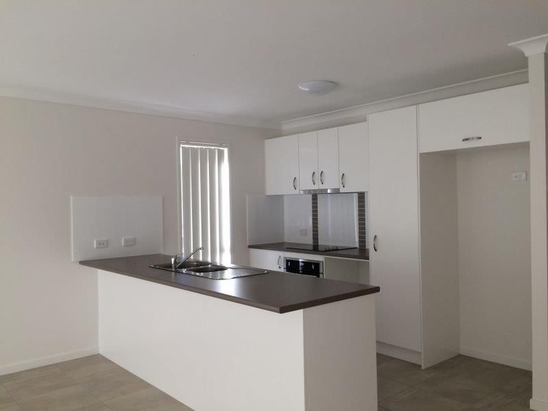 2/8 Sovereign Close, Brassall, QLD 4305