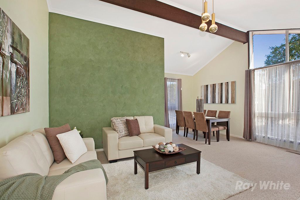 24 Freshfield Avenue, Wantirna, VIC 3152