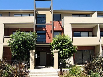 20/2 Greenfield Drive, CLAYTON, VIC 3168