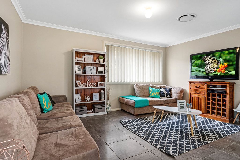 39 McKeachie Drive, Aberglasslyn, NSW 2320