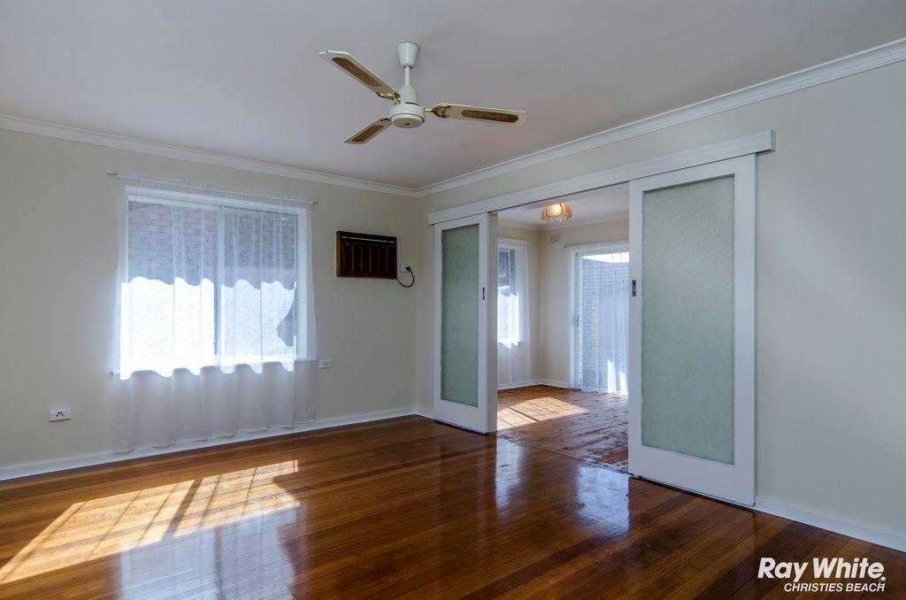 14 Flinders Avenue, Seaford, SA 5169