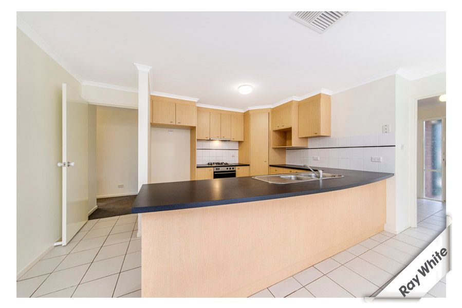 24 Ironbark Circuit, Jerrabomberra, NSW 2619