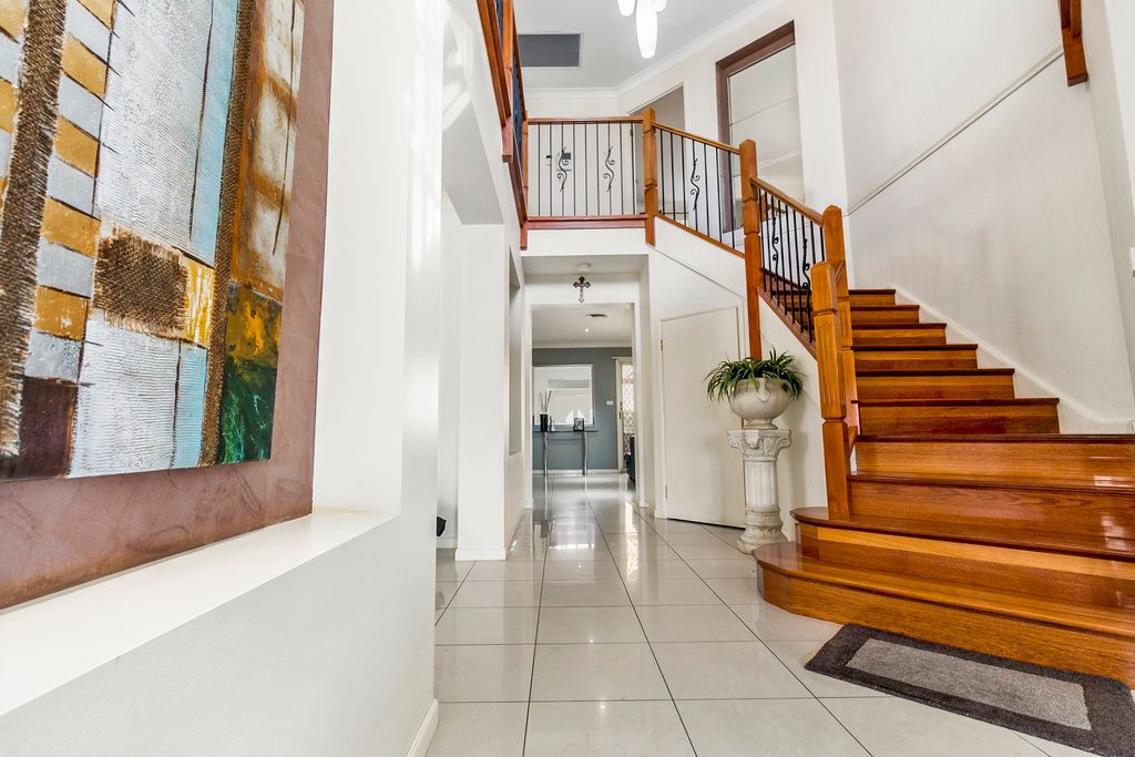 14 Kiernan Crescent, Abbotsbury, NSW 2176
