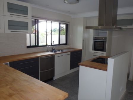 63 Dawn Parade, Miami, QLD 4220
