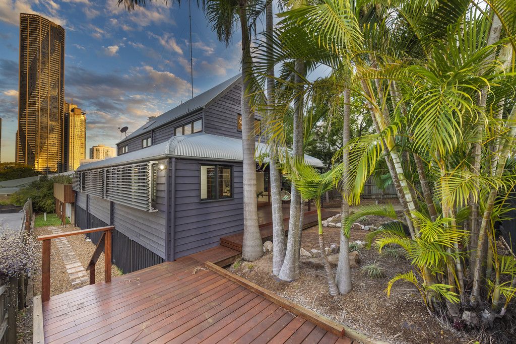 29 Thornbury Street, Spring Hill, QLD 4000